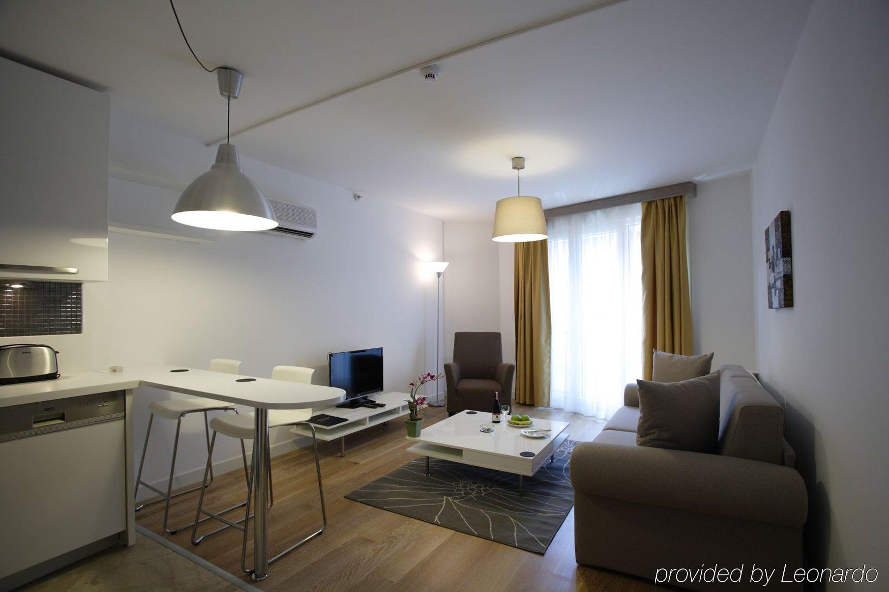 Home Stay Home Valikonagi Stambuł Pokój zdjęcie